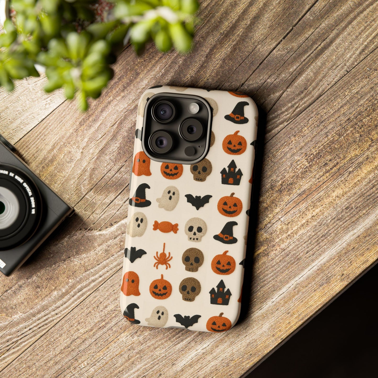 Spooky Pattern Cover-  iPhone Samsung Pixel Case